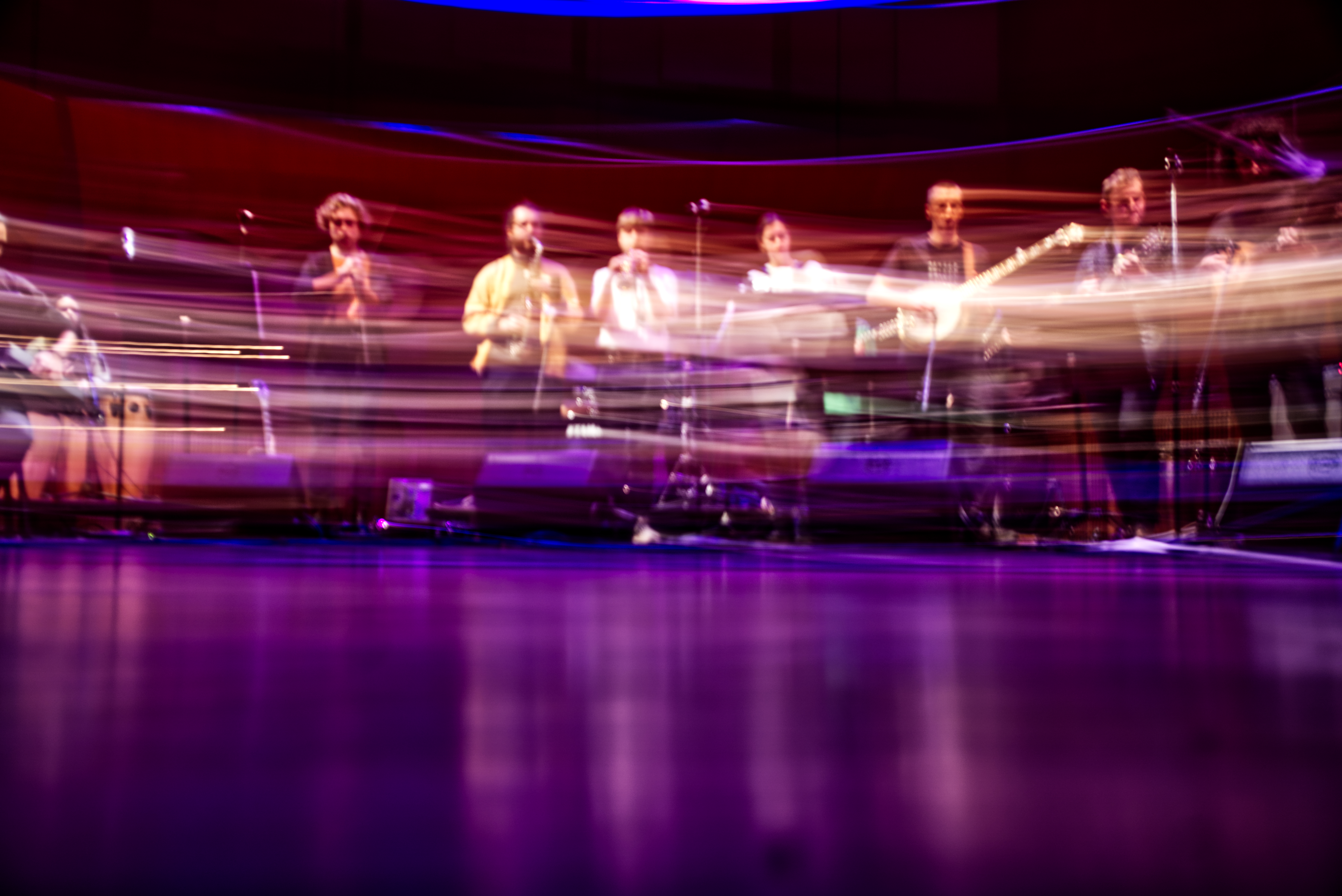 blurry musicians